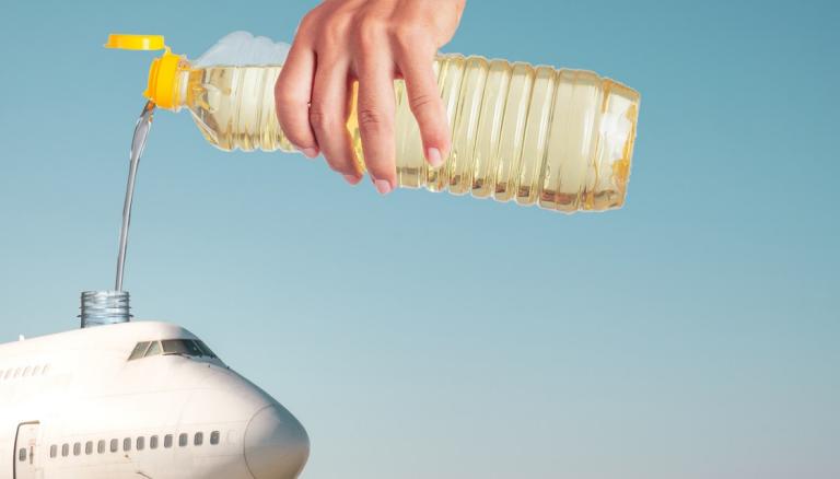 AIR FRANCE Flight using used COOKING OIL